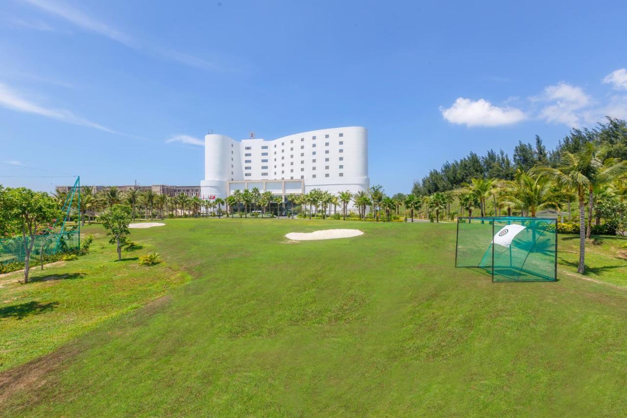 Selectum Noa Resort Cam Ranh Buitenkant foto