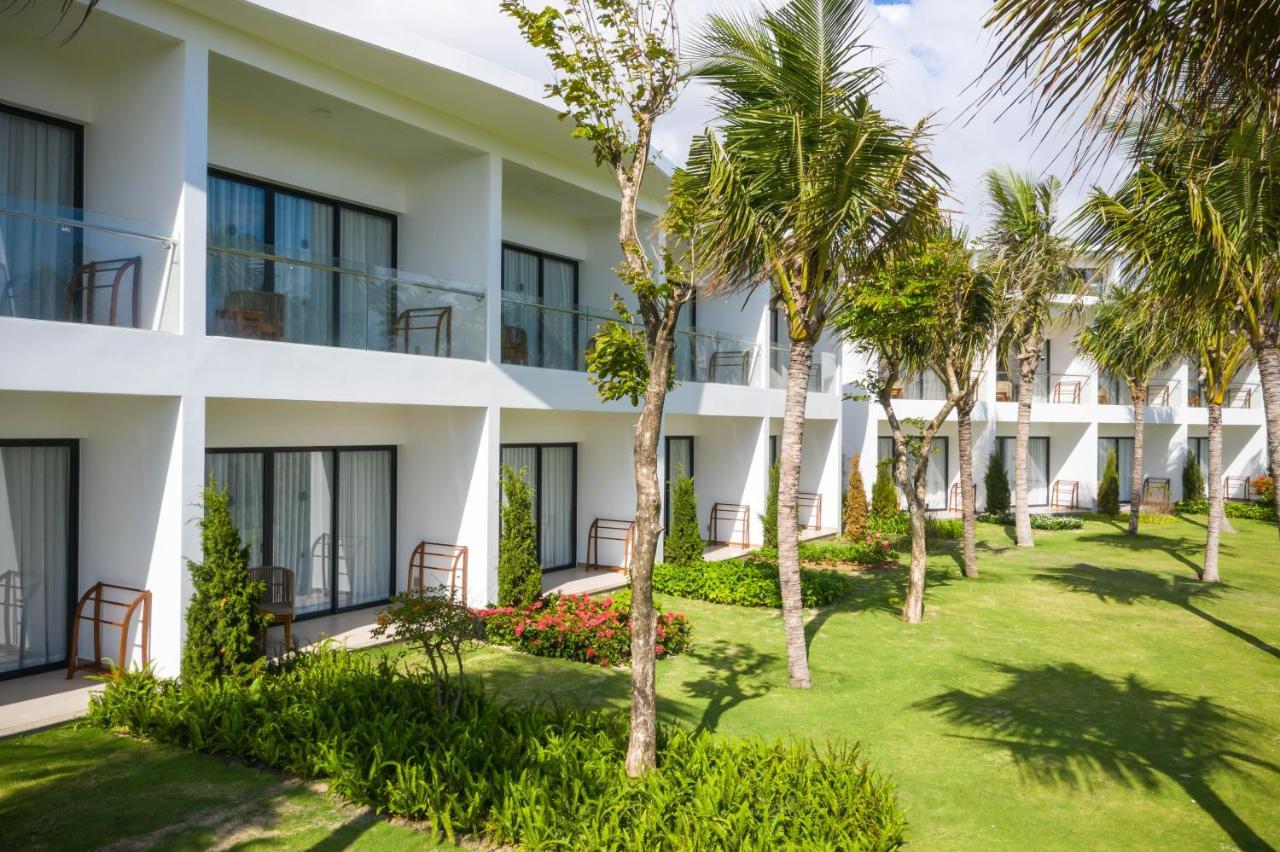 Selectum Noa Resort Cam Ranh Buitenkant foto